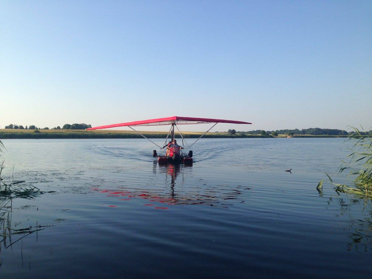 Airtime Aircraft Cygnet amphibious trike