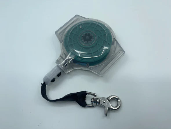 Retracting Leash with Waist Belt and long shock cord