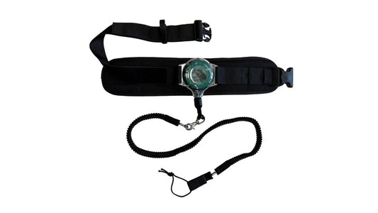 Retracting Leash with Waist Belt and long shock cord