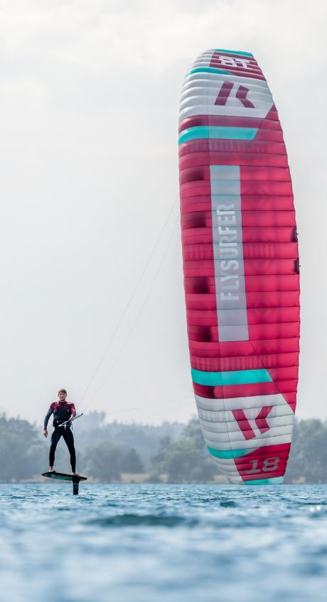 Flysurfer Soul4 Kiteboarding Kite